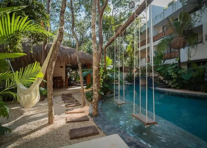 Tulum Getaway - 1Br With 2 Queen Beds Pool Office Area & Gym