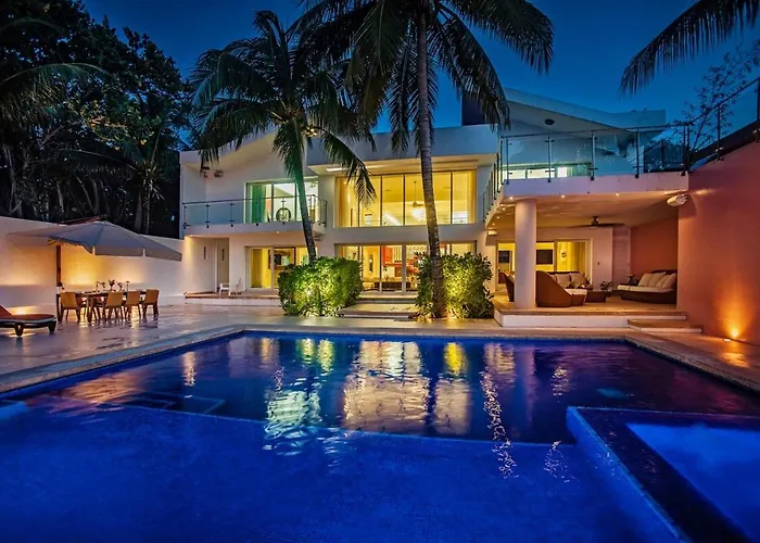 Villa Rosmar Luxury Beachfront House
