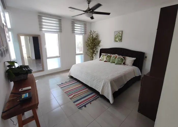 Casa Familiar Con Jacuzzi
