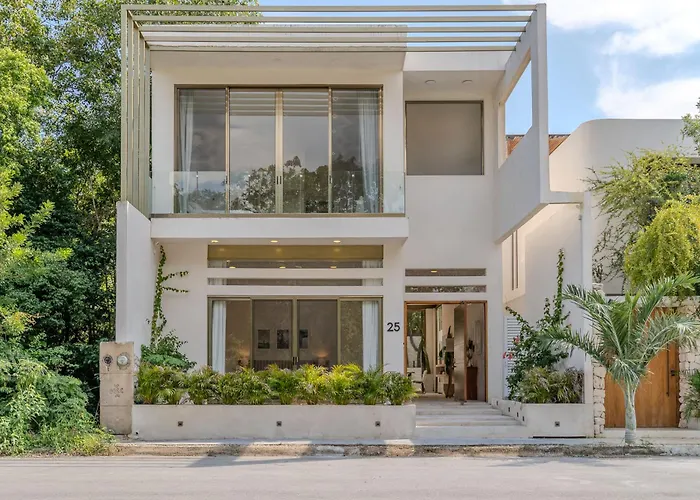 Villa Tulipan Modern 4 Bedroom 4 Bathroom And Private Pool