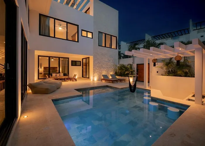 New Villa Perfect For Groups 20 Guests