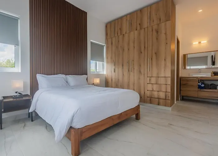 Malibu Residential 3Bd - Lia