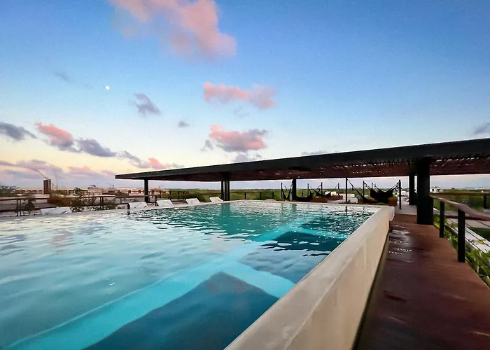 Gated 2Br Apartment With Rooftop Pool