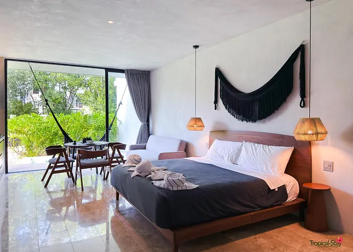 Jungle Suite Private Pool King Bed Wifi 305
