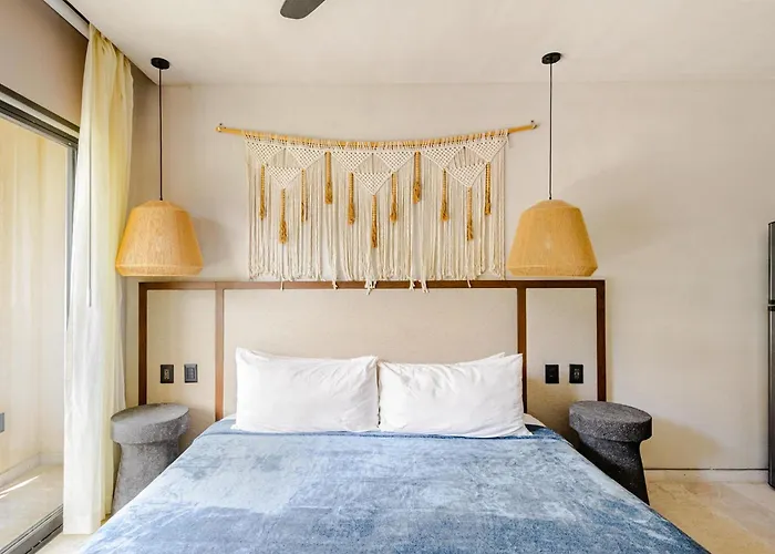 Tulum City Apartments Bakal C