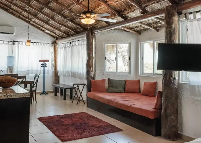 Cozy Studios, Walking Distance To The Beach