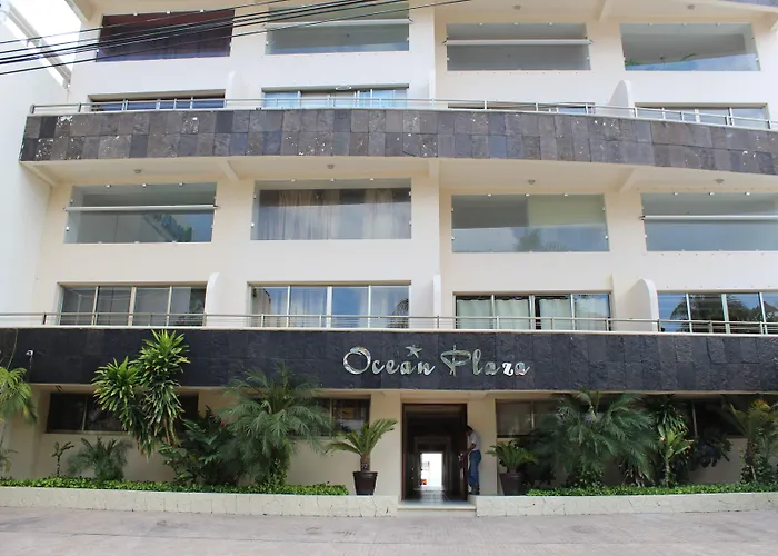 Koox La Mar Condhotel
