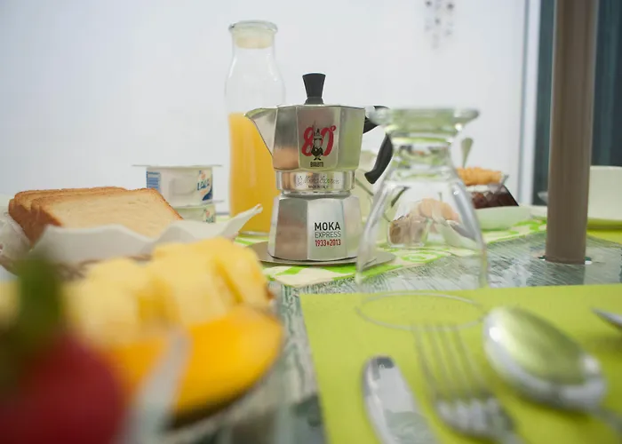 Casa Felicidad B&B Room & Kitchen