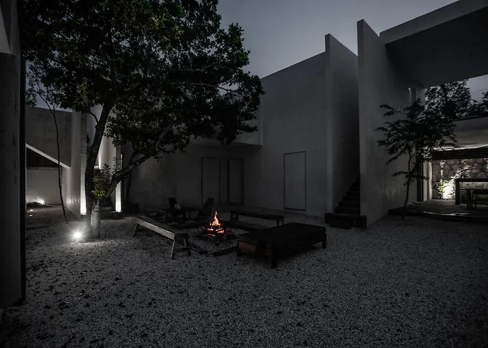 16Tulum