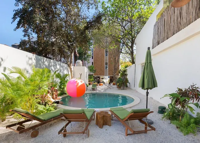 Oostel Tulum