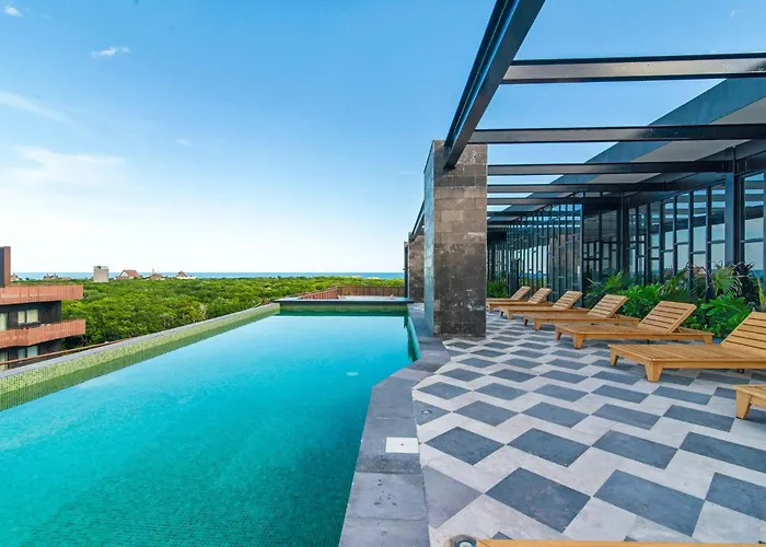 2Br Condo With Jacuzzi Near Habitas Beach