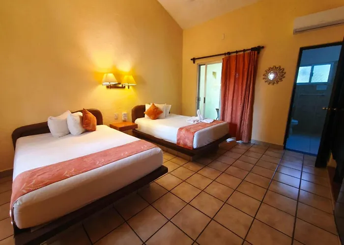 Hotel Lunasol