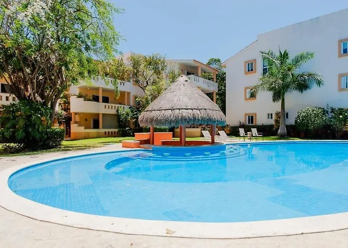 Private Balcony I Gated Playacar I Pool On Site!