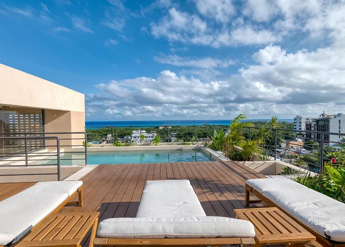 Studios With Plunge Pool Near The Beach