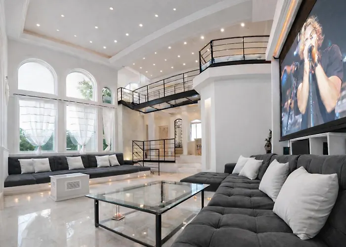 Mansion Mauresque
