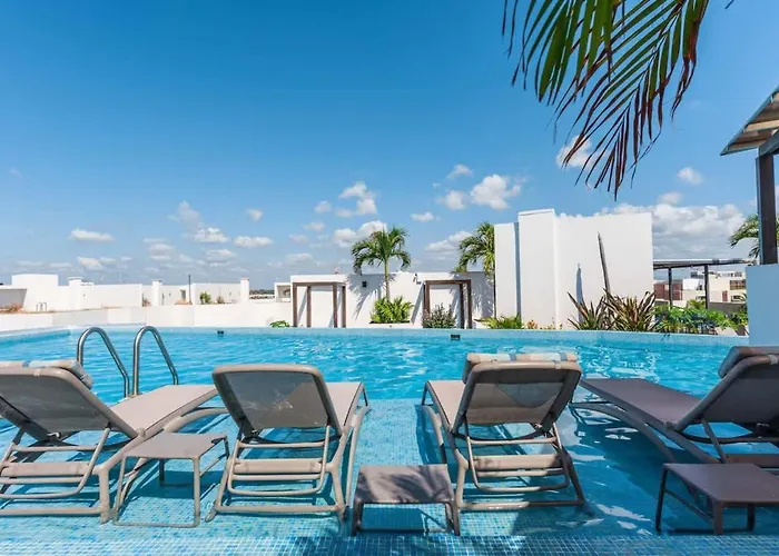 Beautiful 2Br Ph, Private Rooftop, Sauna, Gym