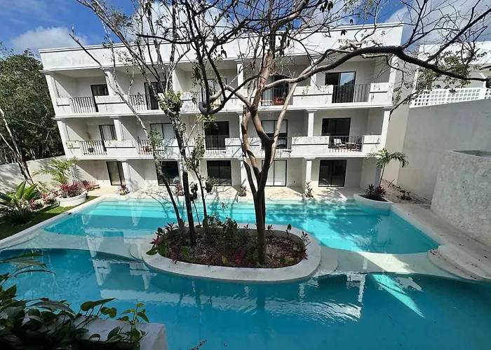 Tulum Jungle Loft With Pool And Rooftop Near Beach And Cenotes And Dowtown! Fast Wifi! Perfect For Expats