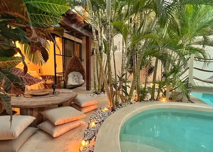 Villa Oasis Heated Private Pool Daily Housekeeping Prime Location
