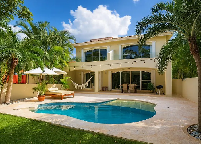 7Br Private Jacuzzi & Pool Villa Sleeps 16 Walk To Beach Lagoon And Golf