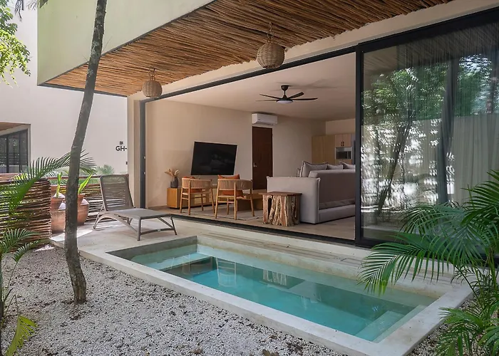Private Pool Paradise In Aldea Zama 2Br
