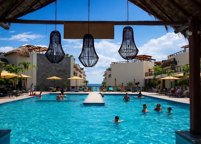 Gran Apartamento Oceanview En Aldea Thai