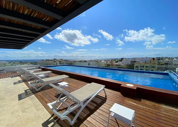Seaview Roof Pool, Tub, Hammocks, Steps To 5Th