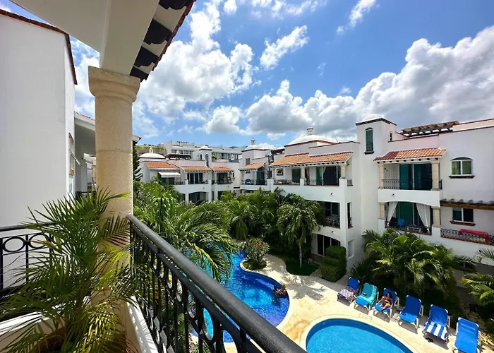 Top Location Heated Pool Private Terrace
