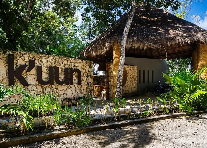 Kuun Taak Tulum