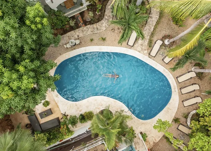 Hacienda Paradise Hotel