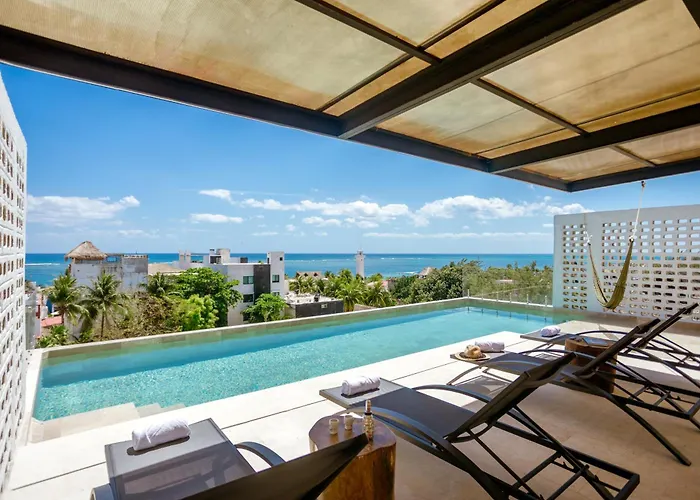 Lalola Downtown Boutique Apartments