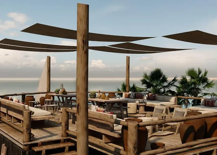 Design Villa Minutes Form The Beach