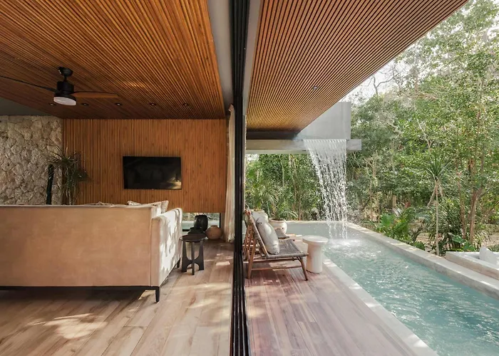 Luxury Private Villa With 2 Pools & Jacuzzi