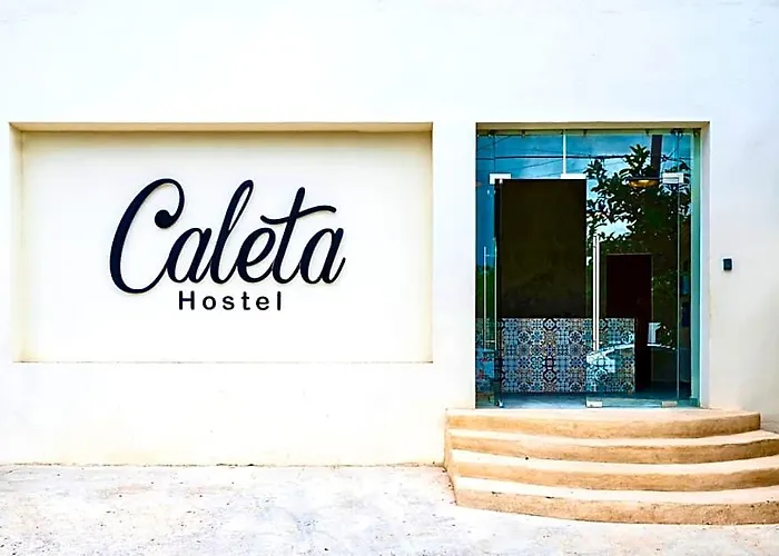 Caleta Hostel Rooftop & Pool