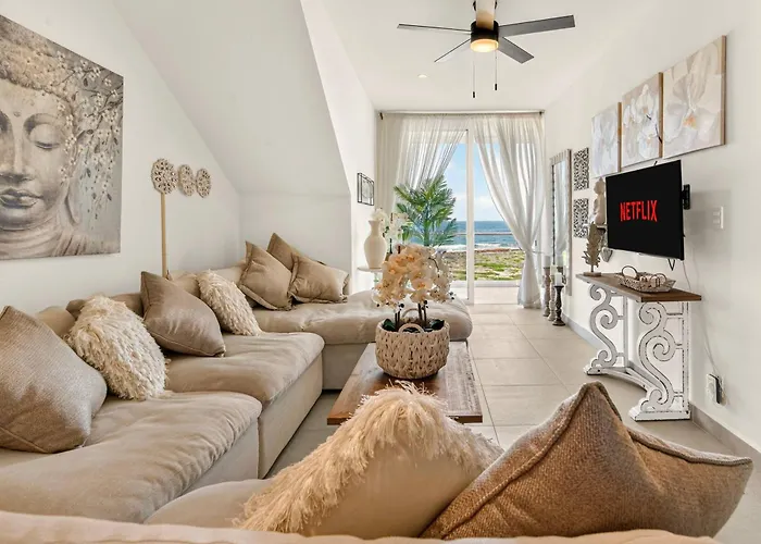 Casa Blanca By The Caribbean Sea