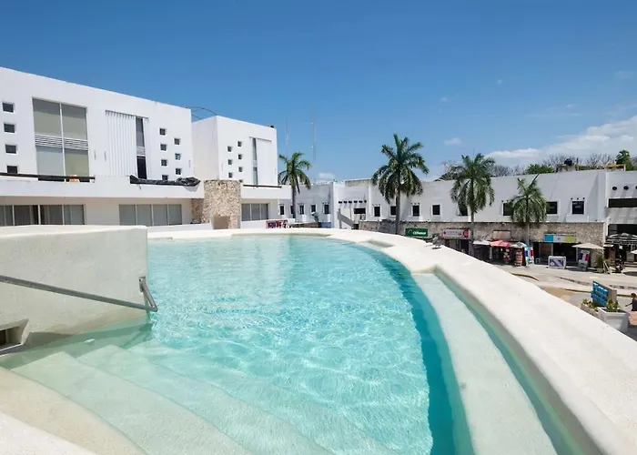 Plaza Paraiso Donwtown Condos