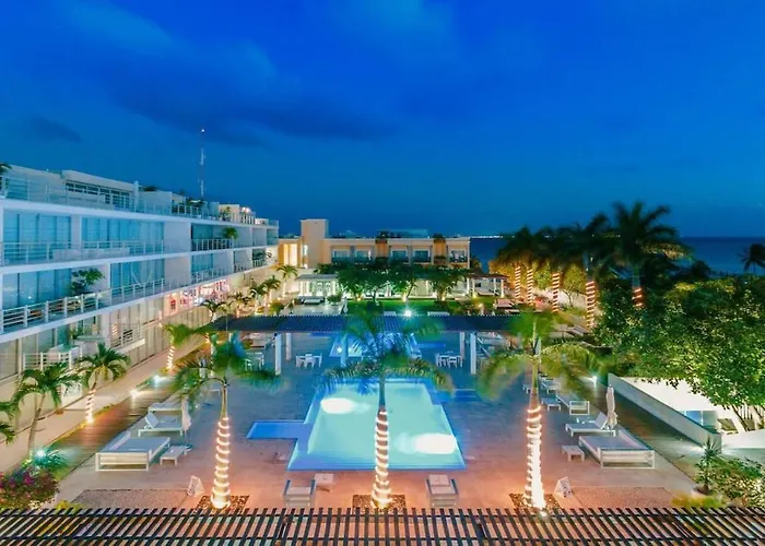 Magia Beach Side Condos