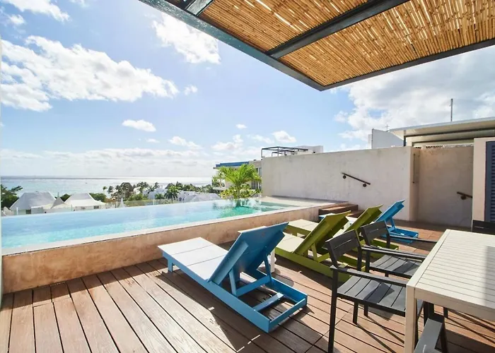 Sabor A Miel Steps From The Beach And 5Th Avenue