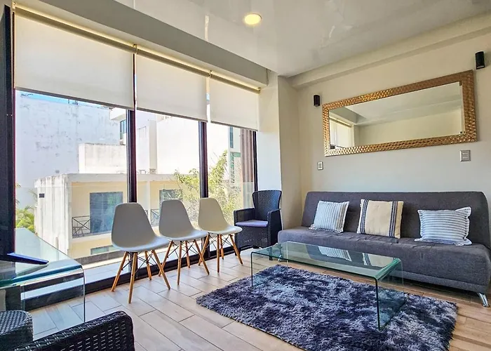 Macondo 1Br Rooftop Pool, Parking & Wi-Fi