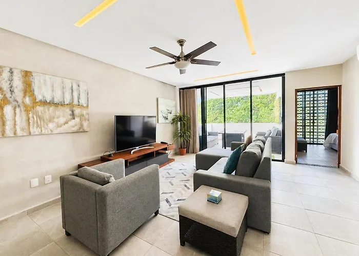 Maya Home Apartment With Terrace And Rooftop