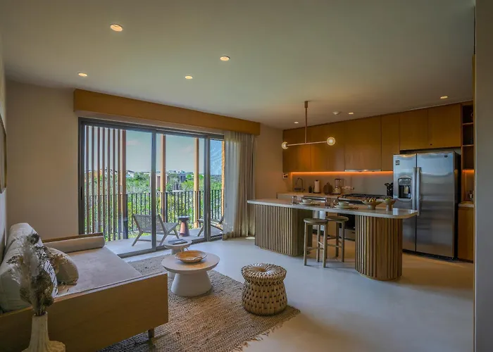 1Br Jungle Escape In Aflora Condo With Private Pool
