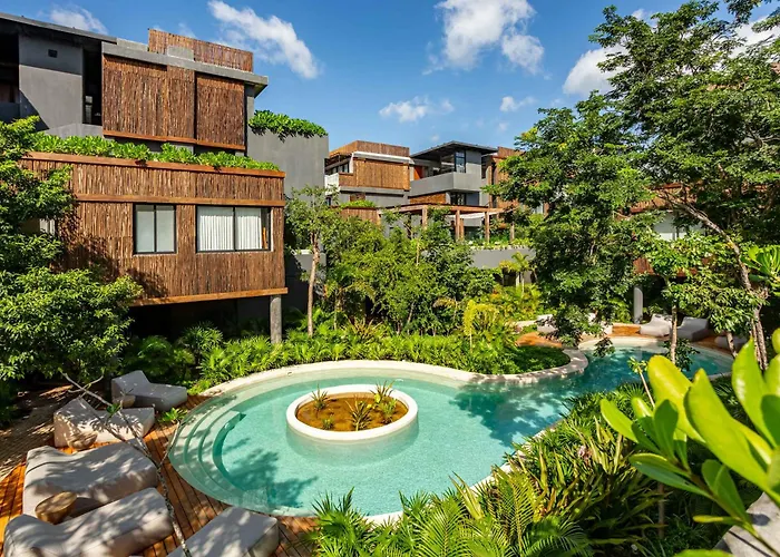 Modern 1Br Jungle View Retreat In Humana With Rooftop Pool