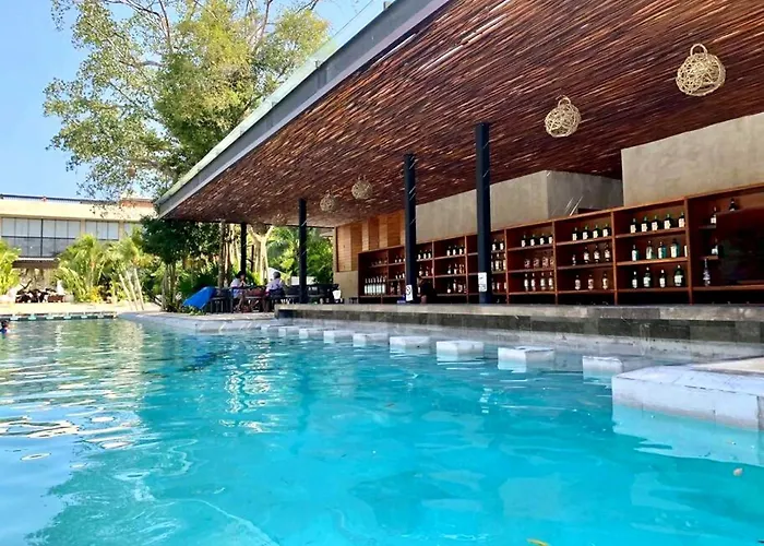 Playacar Luxury 2-Bedroom Retreat - Multiple Pools