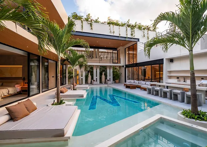 Casa W - Resort Style 8 Bedroom Villa With 2 Pools