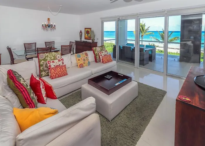 Mareazul Beachfront #111 - 3Br Corazon