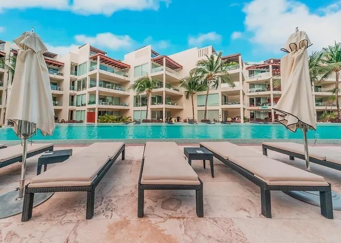 Ocean View 2Br Luxury Condo - The Elements 101