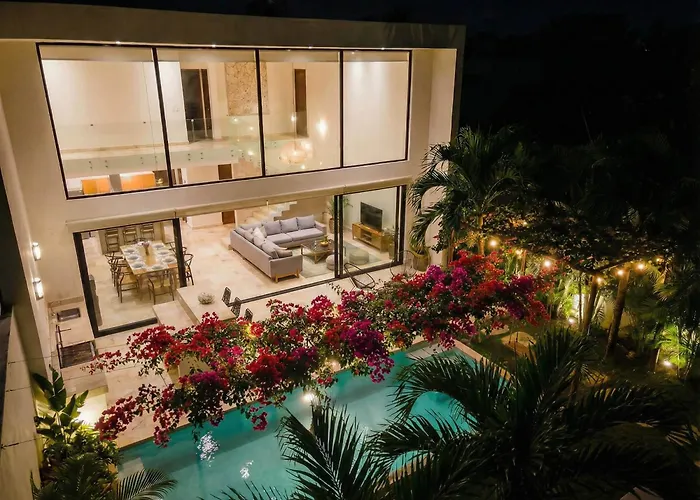 Stunning 4Br Villa With Private Pool La Veleta Retreat