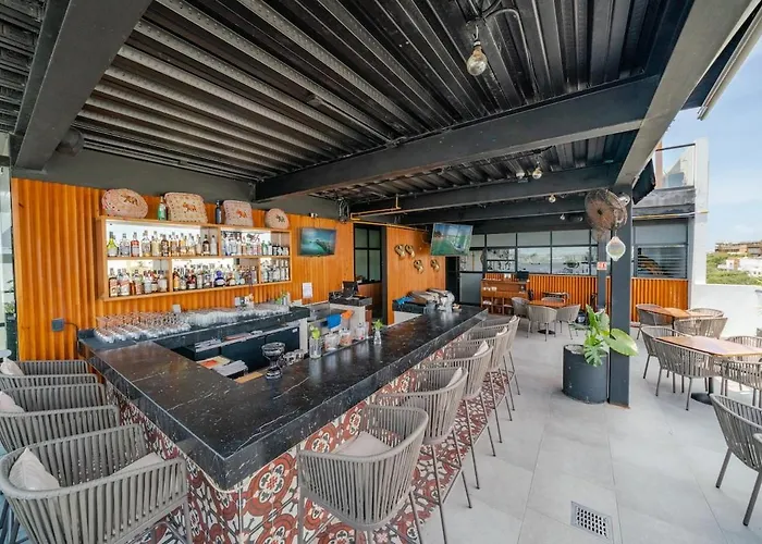 It Residences 205 - 1Br Condo, Rooftop Pool