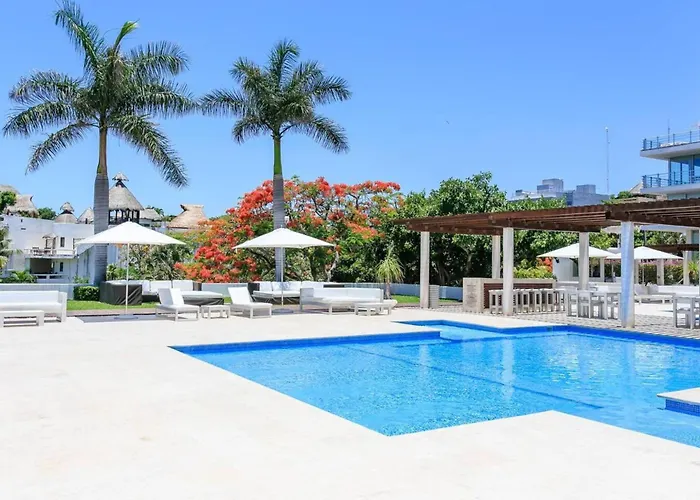 Magia Beach Side Condos