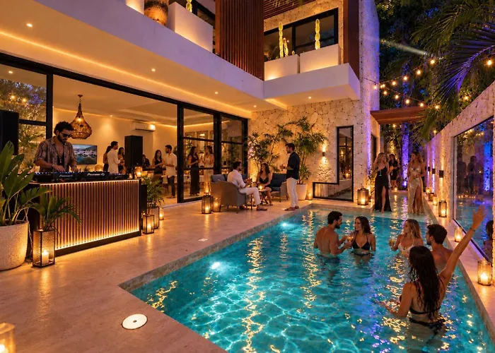 Elegant 4 Bedroom Villa, Gated Access & Personalized Concierge
