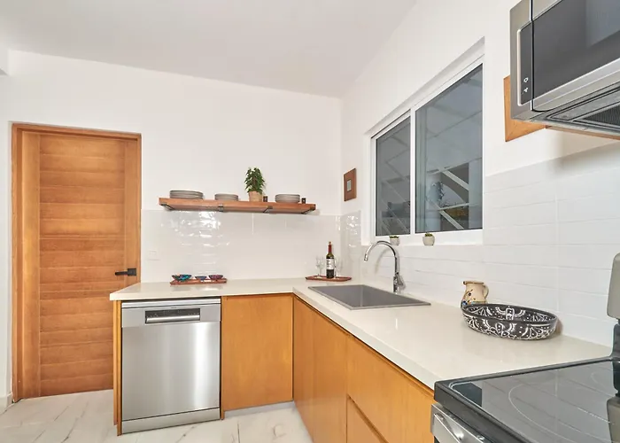 Quiet 3Br Townhouse In Gated Playacar
